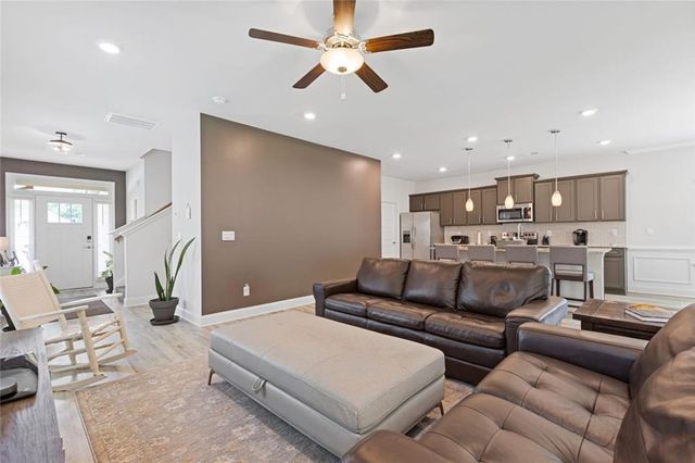 312 Magnolia Villas Drive, Cornelia, GA 30531