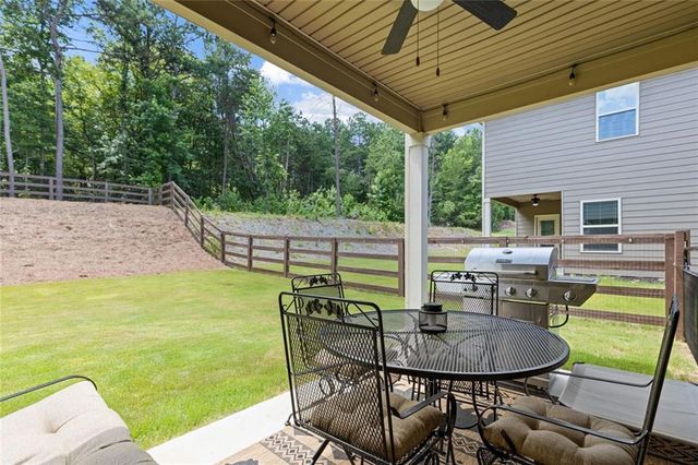 312 Magnolia Villas Drive, Cornelia, GA 30531