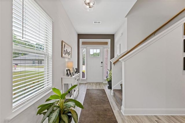 312 Magnolia Villas Drive, Cornelia, GA 30531