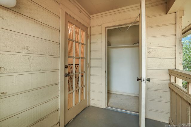7738 Chambers Rd Apt 611, San Antonio, TX 78229