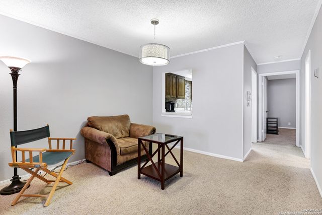 7738 Chambers Rd Apt 611, San Antonio, TX 78229
