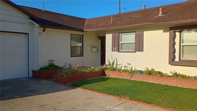 37 Hastings Avenue, Ventura, CA 93003