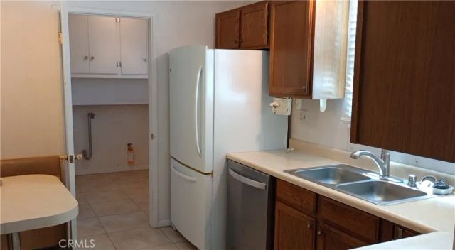 37 Hastings Avenue, Ventura, CA 93003