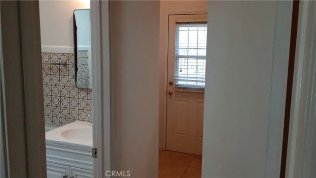 37 Hastings Avenue, Ventura, CA 93003