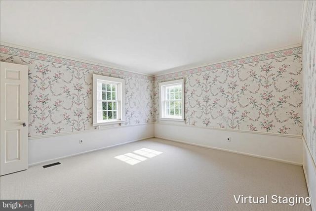 28 FOREST LANE, Ewing, NJ 08628