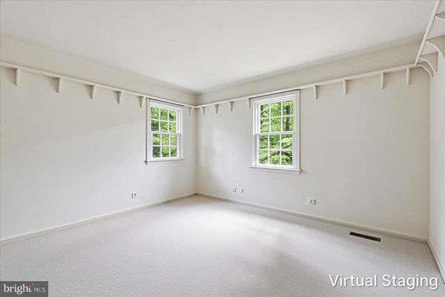 28 FOREST LANE, Ewing, NJ 08628