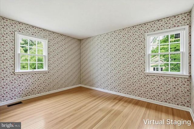 28 FOREST LANE, Ewing, NJ 08628