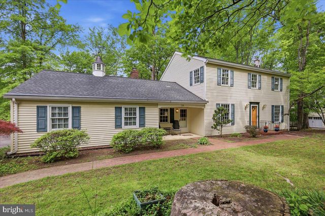 28 FOREST LANE, Ewing, NJ 08628