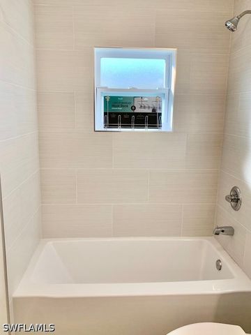 4833 Esplanade ST, Bonita Springs, FL 34134