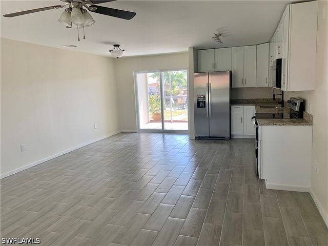 4833 Esplanade ST, Bonita Springs, FL 34134