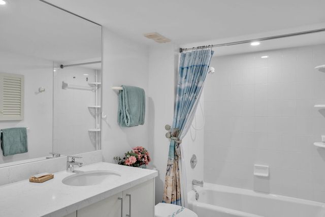 87851 Old Hwy Apt K21, Plantation Key, FL 33036