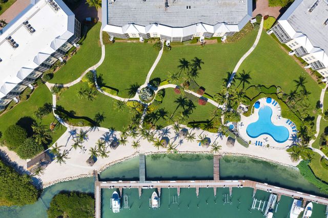 87851 Old Hwy Apt K21, Plantation Key, FL 33036