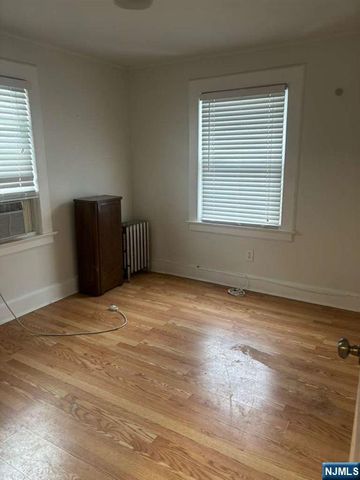 138 Cedar Hill Avenue, Belleville, NJ 07109