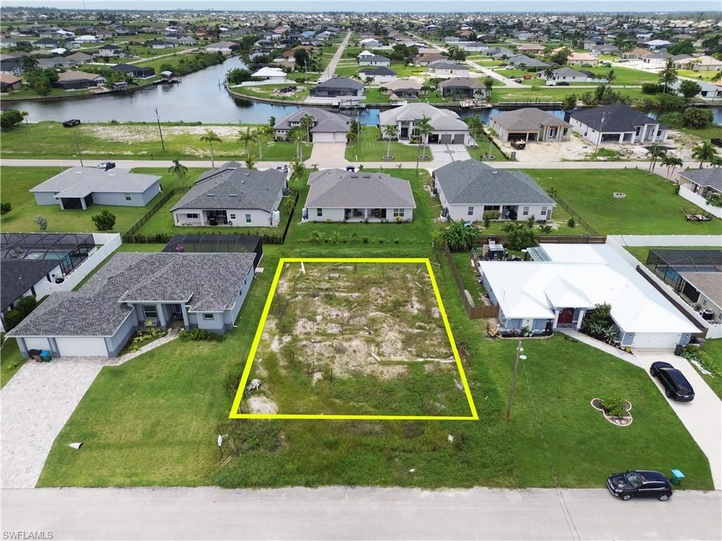 3502 NW 15th ST, CAPE CORAL, FL 33993 — photo 2