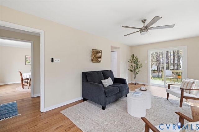 11914 Park Forest Way, Glen Allen, VA 23059