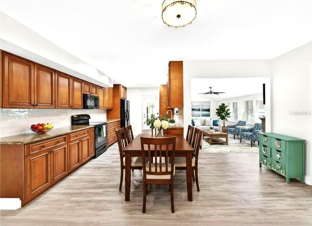 1810 MILFORD CIRCLE, Sun City Center, FL 33573