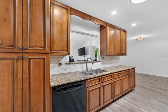 1810 MILFORD CIRCLE, Sun City Center, FL 33573