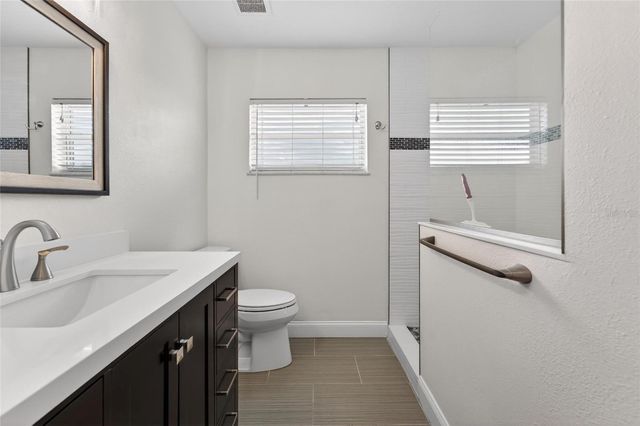 1810 MILFORD CIRCLE, Sun City Center, FL 33573