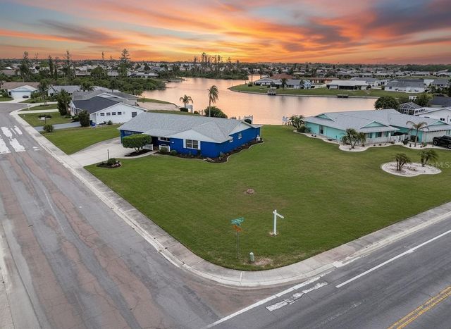 1810 MILFORD CIRCLE, Sun City Center, FL 33573