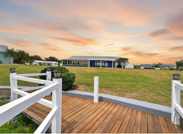 1810 MILFORD CIRCLE, Sun City Center, FL 33573