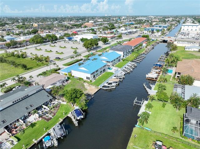 1705 SE 46th LN A, Cape Coral, FL 33904