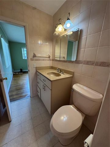 8431 SW 27th Ter, Miami, FL 33155