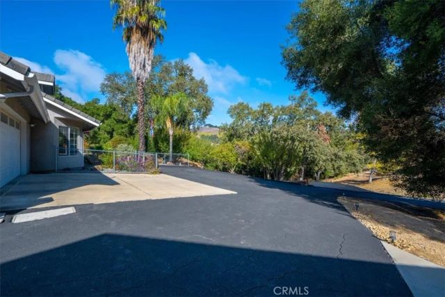 9350 Santa Cruz Rd, Atascadero, CA 93422