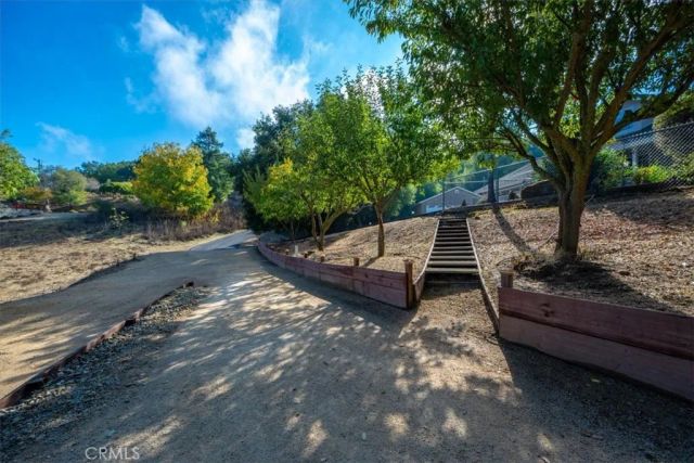 9350 Santa Cruz Rd, Atascadero, CA 93422