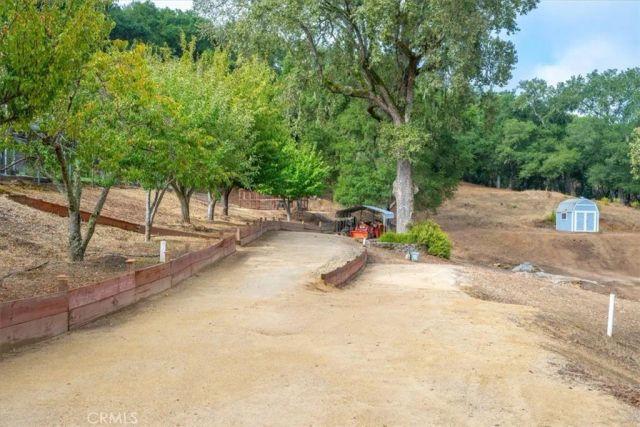 9350 Santa Cruz Rd, Atascadero, CA 93422