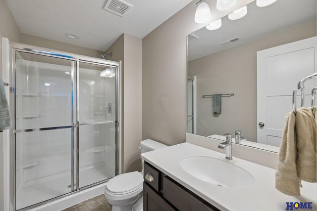 10316 White Pine Road, Lincoln, NE 68527