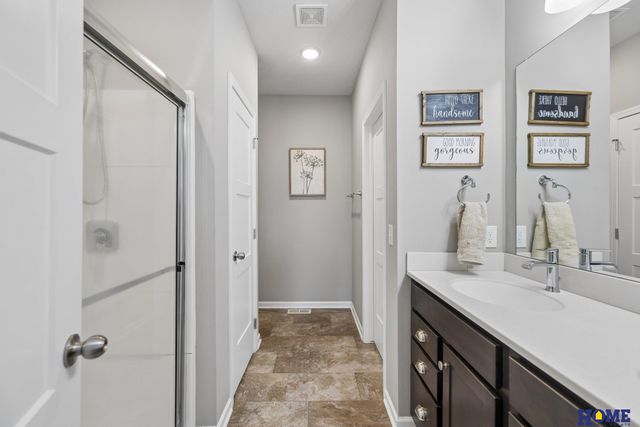 10316 White Pine Road, Lincoln, NE 68527