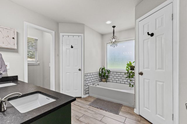 121 Curtis Lane, Quinlan, TX 75474