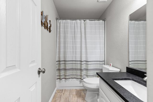121 Curtis Lane, Quinlan, TX 75474