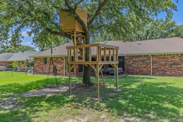 121 Curtis Lane, Quinlan, TX 75474