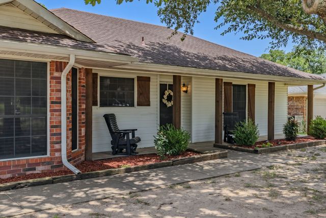 121 Curtis Lane, Quinlan, TX 75474