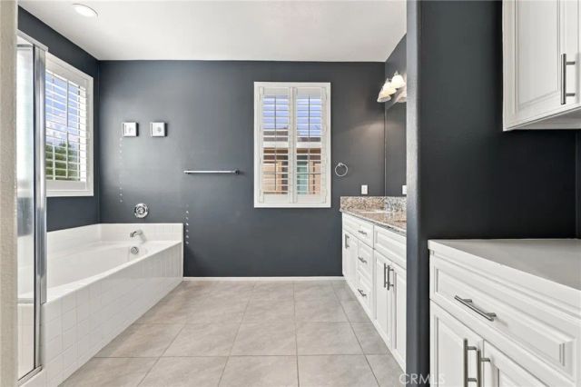4702 W Jewel Drive, Lancaster, CA 93536