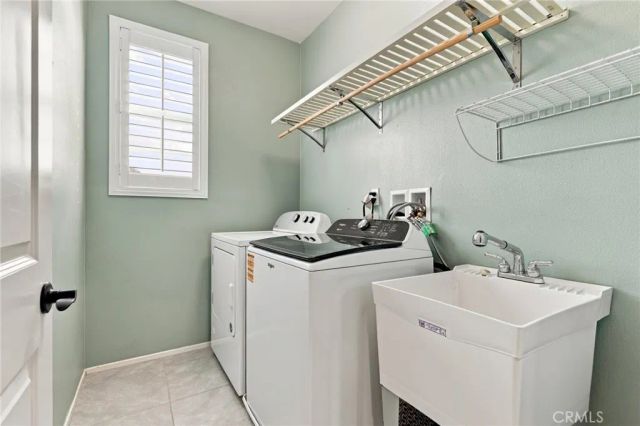 4702 W Jewel Drive, Lancaster, CA 93536