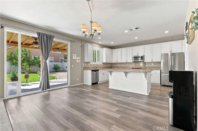 4702 W Jewel Drive, Lancaster, CA 93536