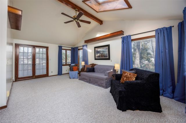 1801 Rolling Hills Place, Bartlesville, OK 74006