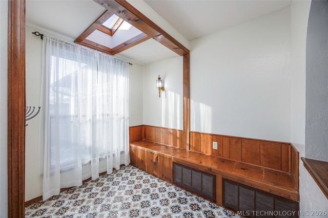 1801 Rolling Hills Place, Bartlesville, OK 74006