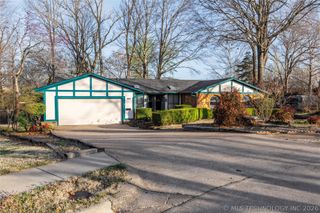 1801 Rolling Hills Place, Bartlesville, OK 74006