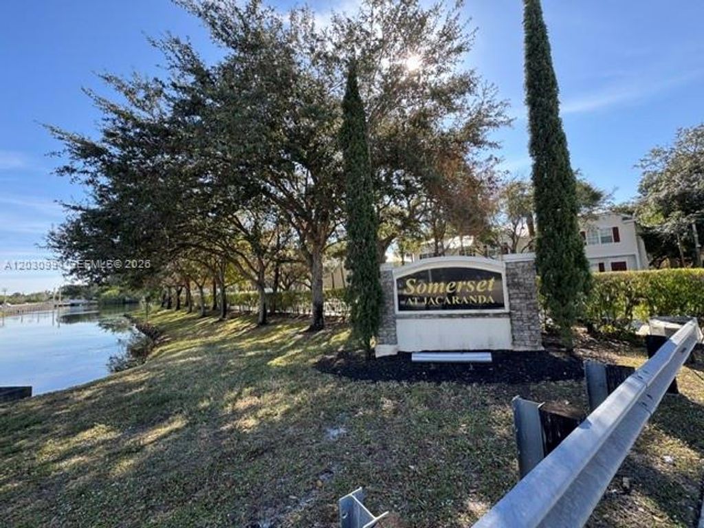 192 SW 96th Ave 192, Plantation, FL 33324
