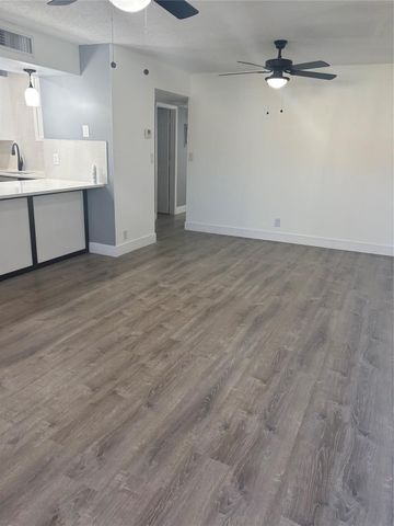 5492 Courtyard Drive 5492, Margate, FL 33063