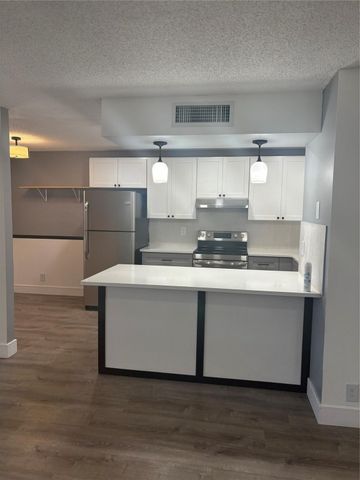 5492 Courtyard Drive 5492, Margate, FL 33063