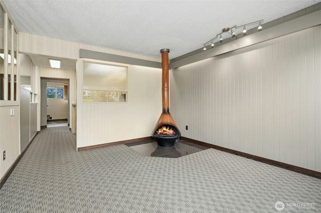 6505 NE 181st Street, Kenmore, WA 98028