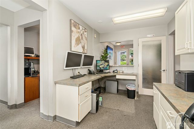 6505 NE 181st Street, Kenmore, WA 98028