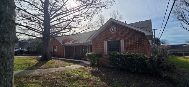 3605 Wren Avenue, Fort Worth, TX 76133