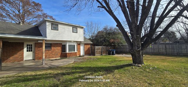 3605 Wren Avenue, Fort Worth, TX 76133