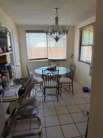 2640 NE 8th Terrace, Pompano Beach, FL 33064