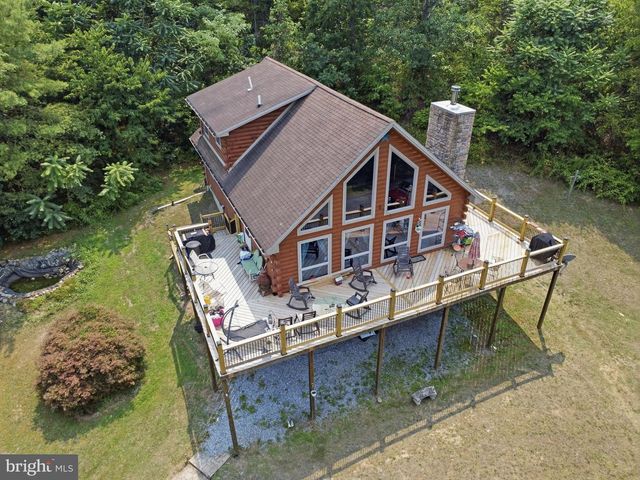 11181 HEDGESVILLE RD, Hedgesville, WV 25427
